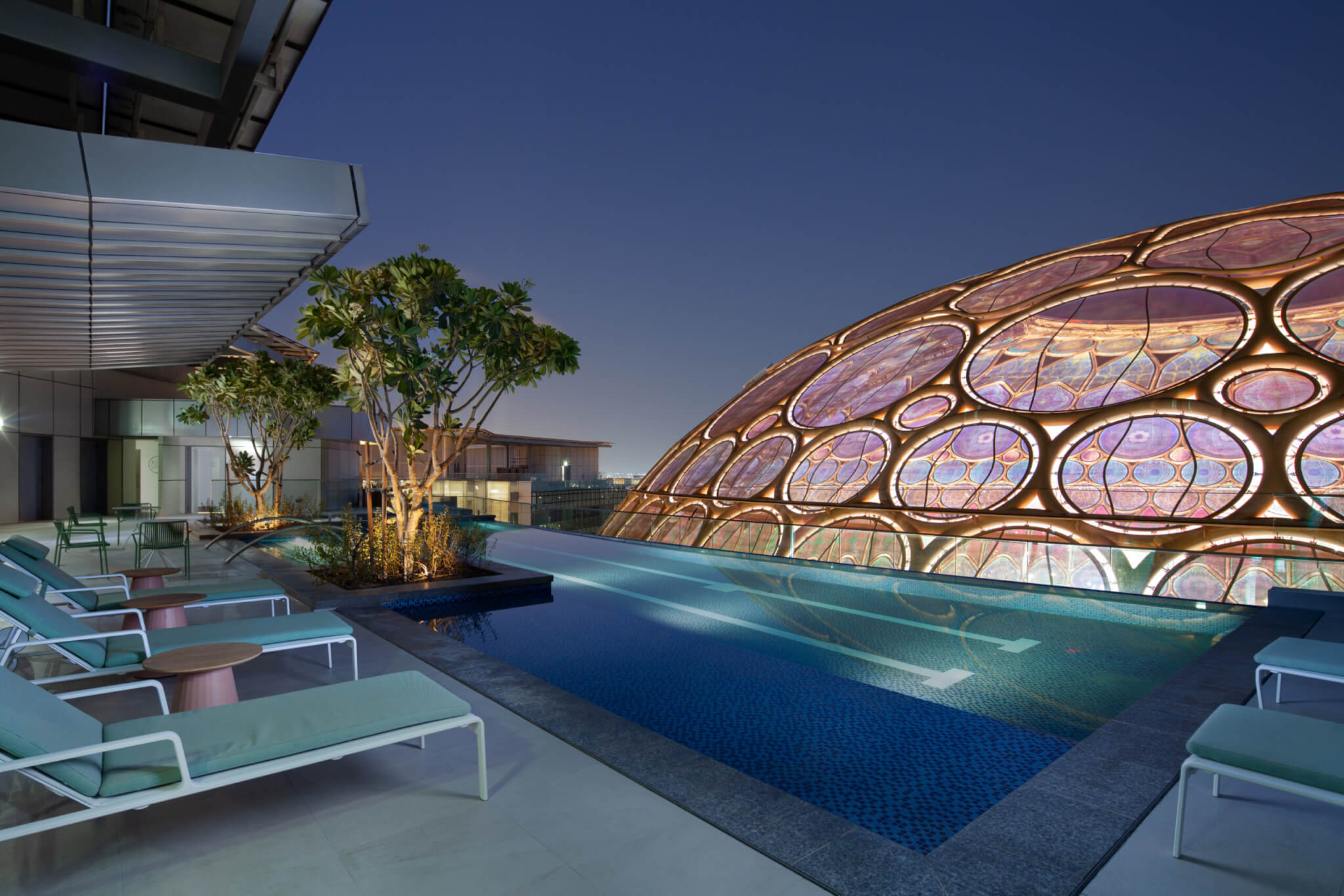 hotels near Dubai Exhibition Centre