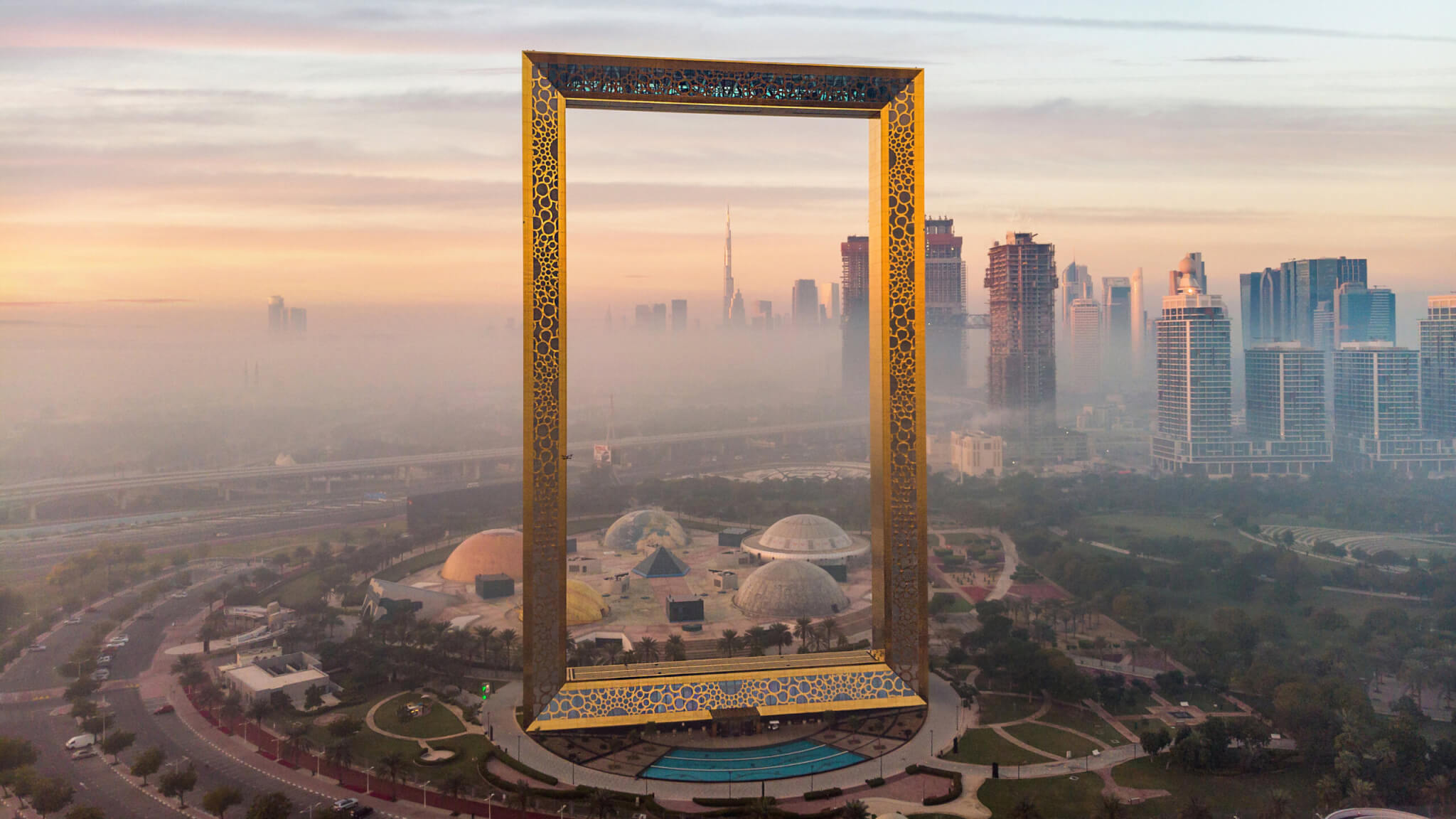 The Dubai Frame